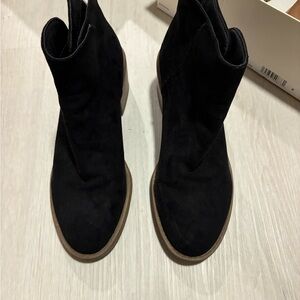Forever 21 Black Ankle Booties
